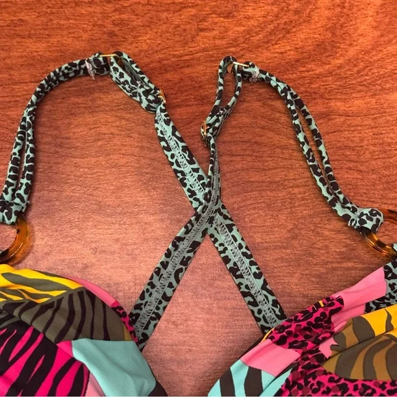 BLEU Sweetheart Bra Swimsuit Top SZ. 36D Purple Tropical Print - Picture 7 of 16